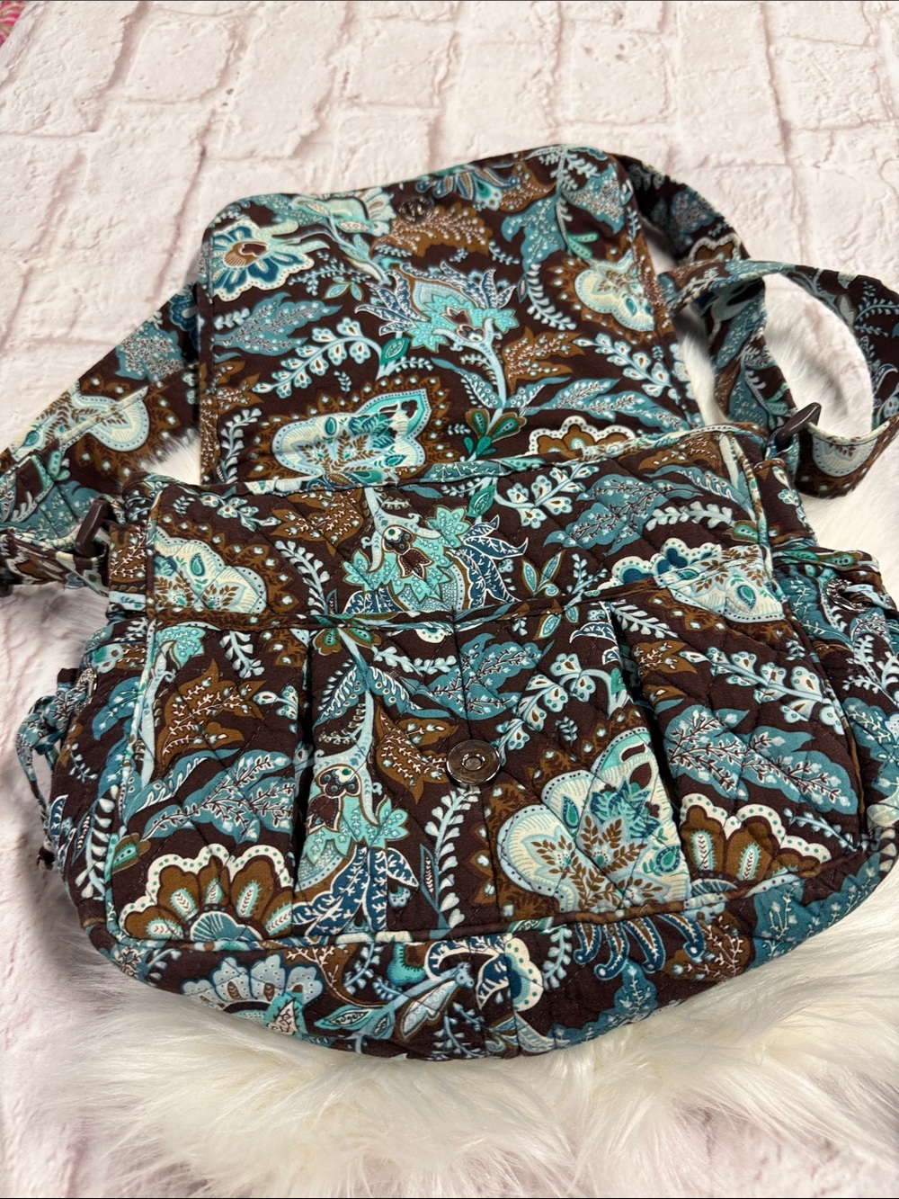 Vera Bradley Brown & Teal Quilted Paisley Crossbody with Matching Wallet - Picture 9 of 17